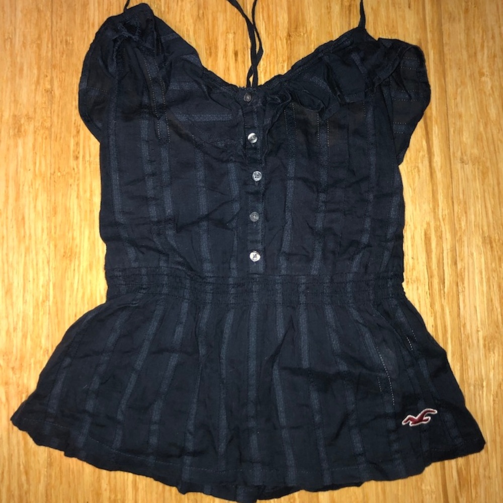 Hollister navy tank, great condition
